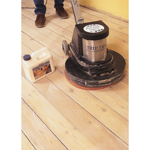Kit Saving: DC017 (e) Woca Softwood Lye & Woca Master Colour Oil white, floor, Work with buffing machine 96 to 120m2  (DC)